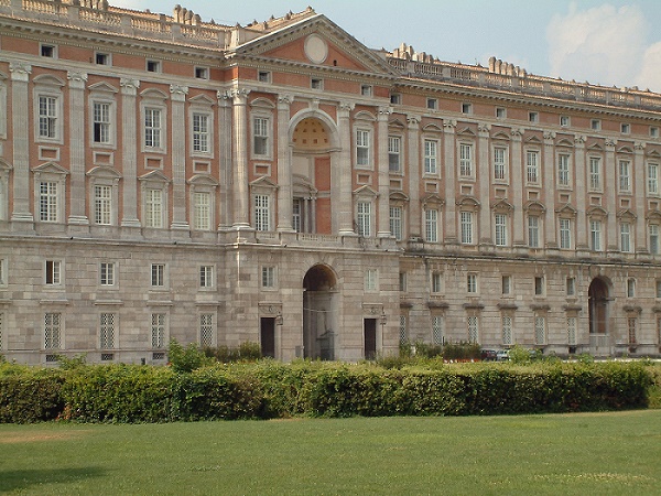 Una scuola di restauro alla Reggia di Caserta