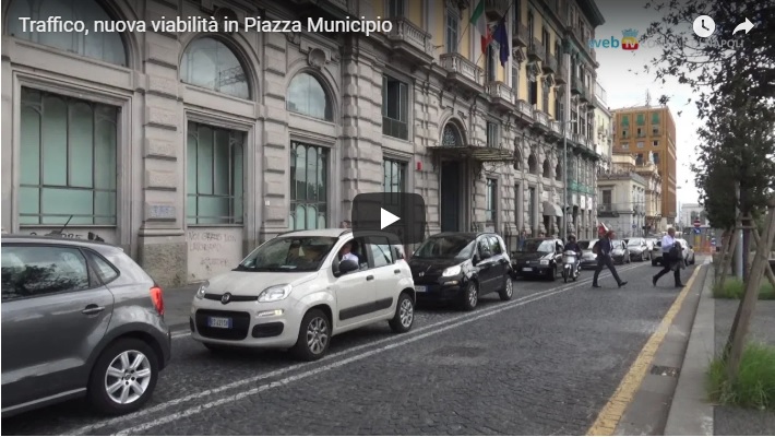 Traffico, nuova viabilità in Piazza Municipio