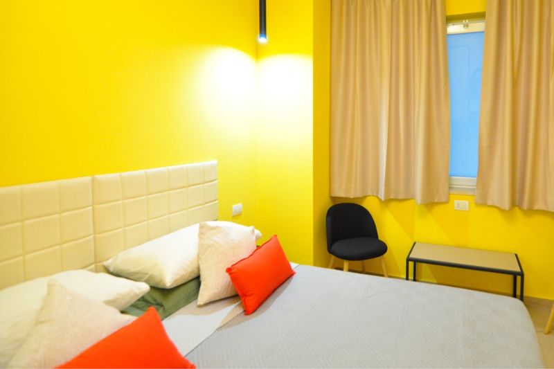 Delco Naples Rooms & Suites