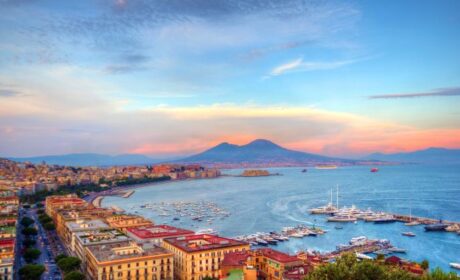 Tour Panoramico di Napoli in Vespa