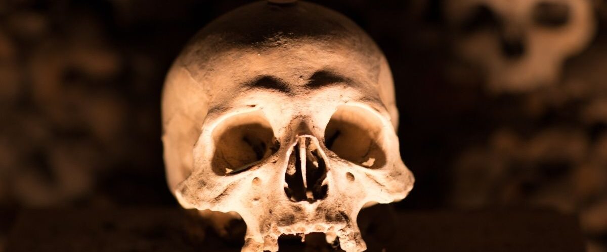 Cimitero delle Fontanelle: riapertura dal 18 aprile